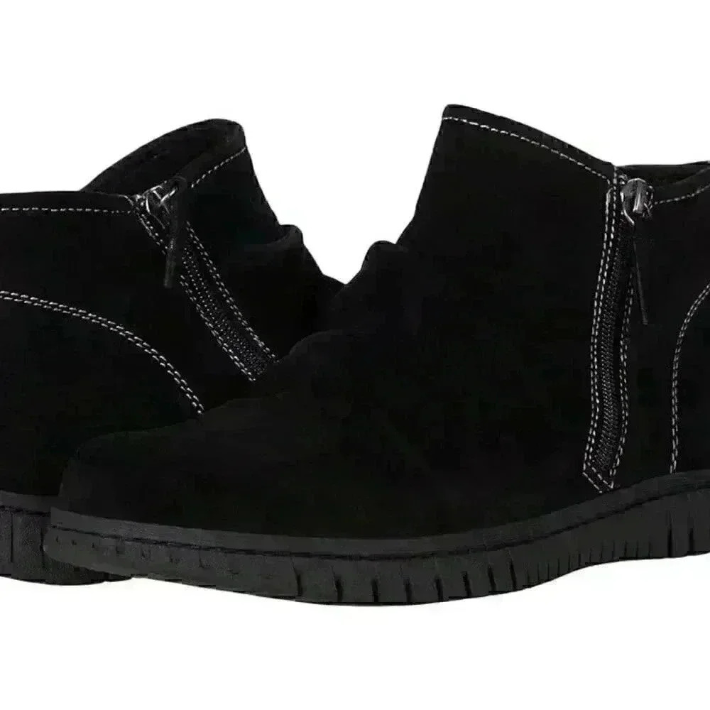 Comfortiva Calla Black Suede Size 7.5.  BRAND NEW (Save $55.00)
